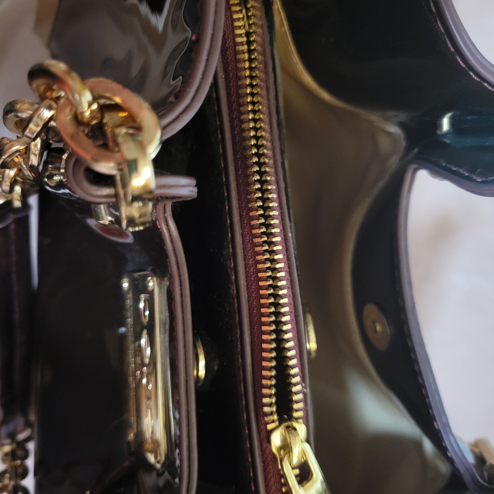 Bebe Metallic Burgandy Women's Bag NEW - Picture 5 of 11